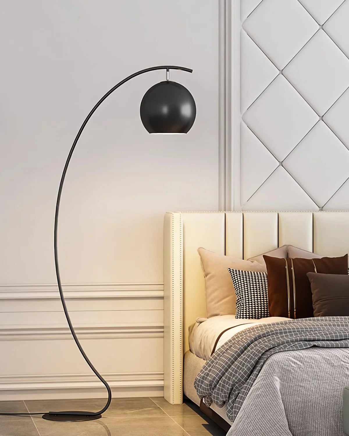 Louis Fishing Floor Lamp - Loonglight