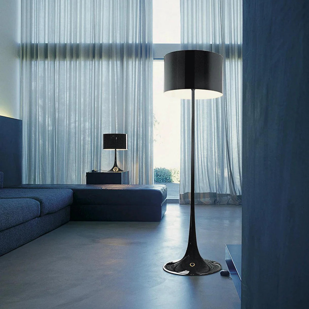 Louis Floor Lamp - Loonglight