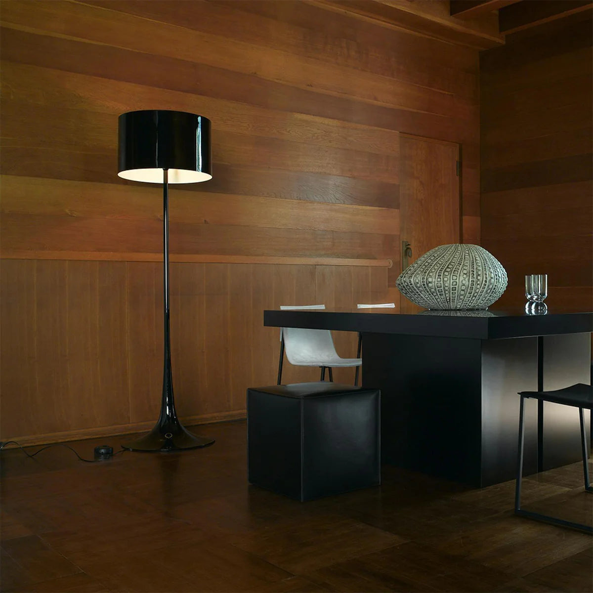 Louis Floor Lamp - Loonglight