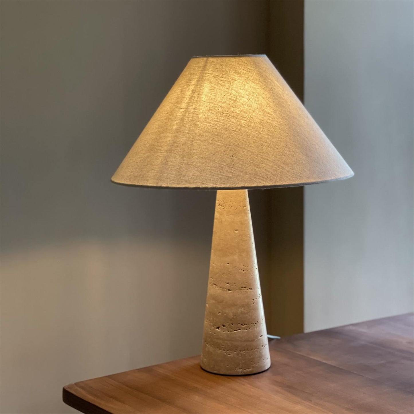 Lulu Travertine Table Lamp - Loonglight