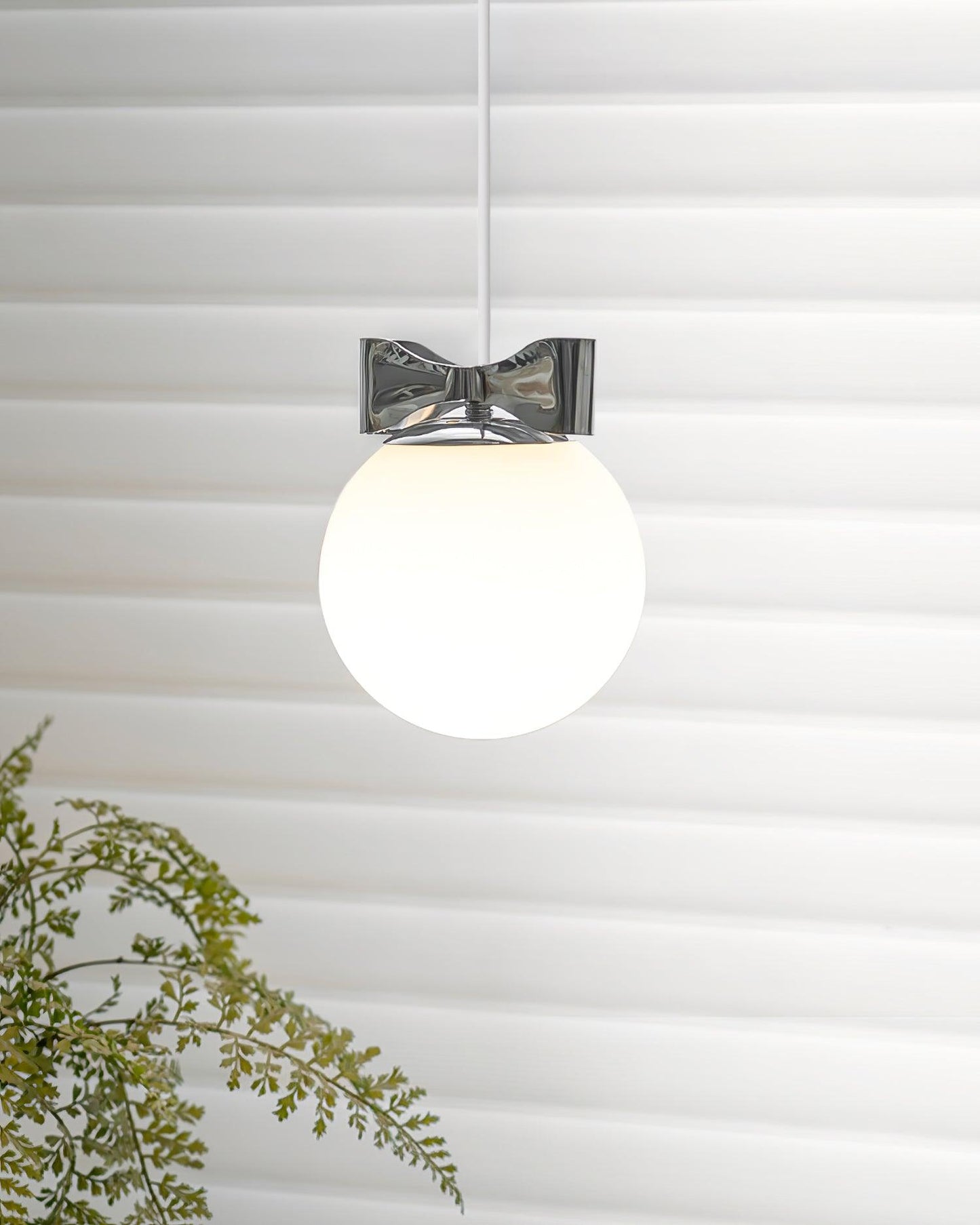 Luna Pearl Pendant Light - Loonglight