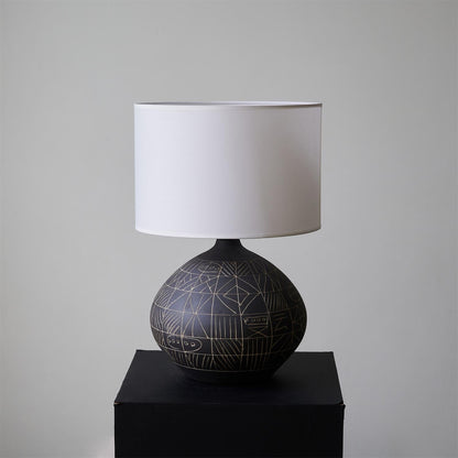 Mako Ceramics Table Lamp - Loonglight