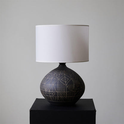 Mako Ceramics Table Lamp - Loonglight