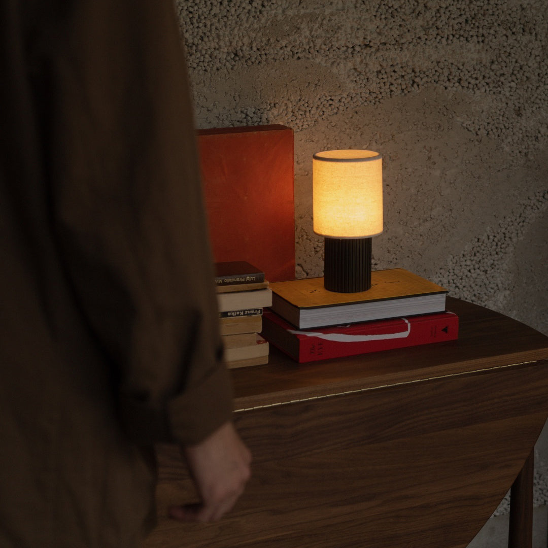 Manhattan Table Lamp - Loonglight