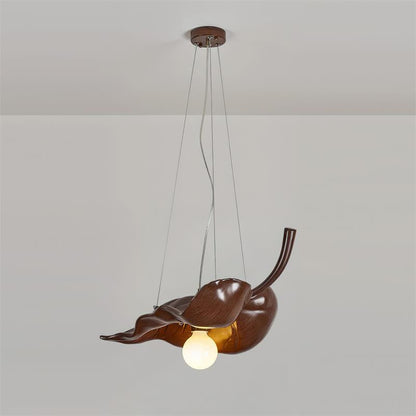 Hanglamp met gedroogde bladeren