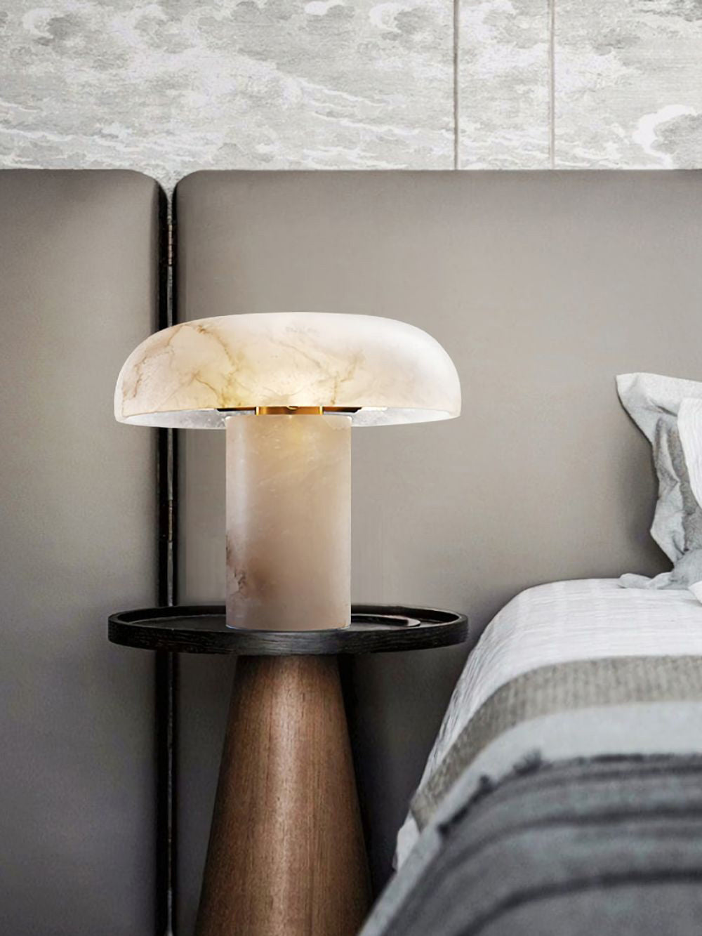 Marie Alabaster Table Lamp - Loonglight