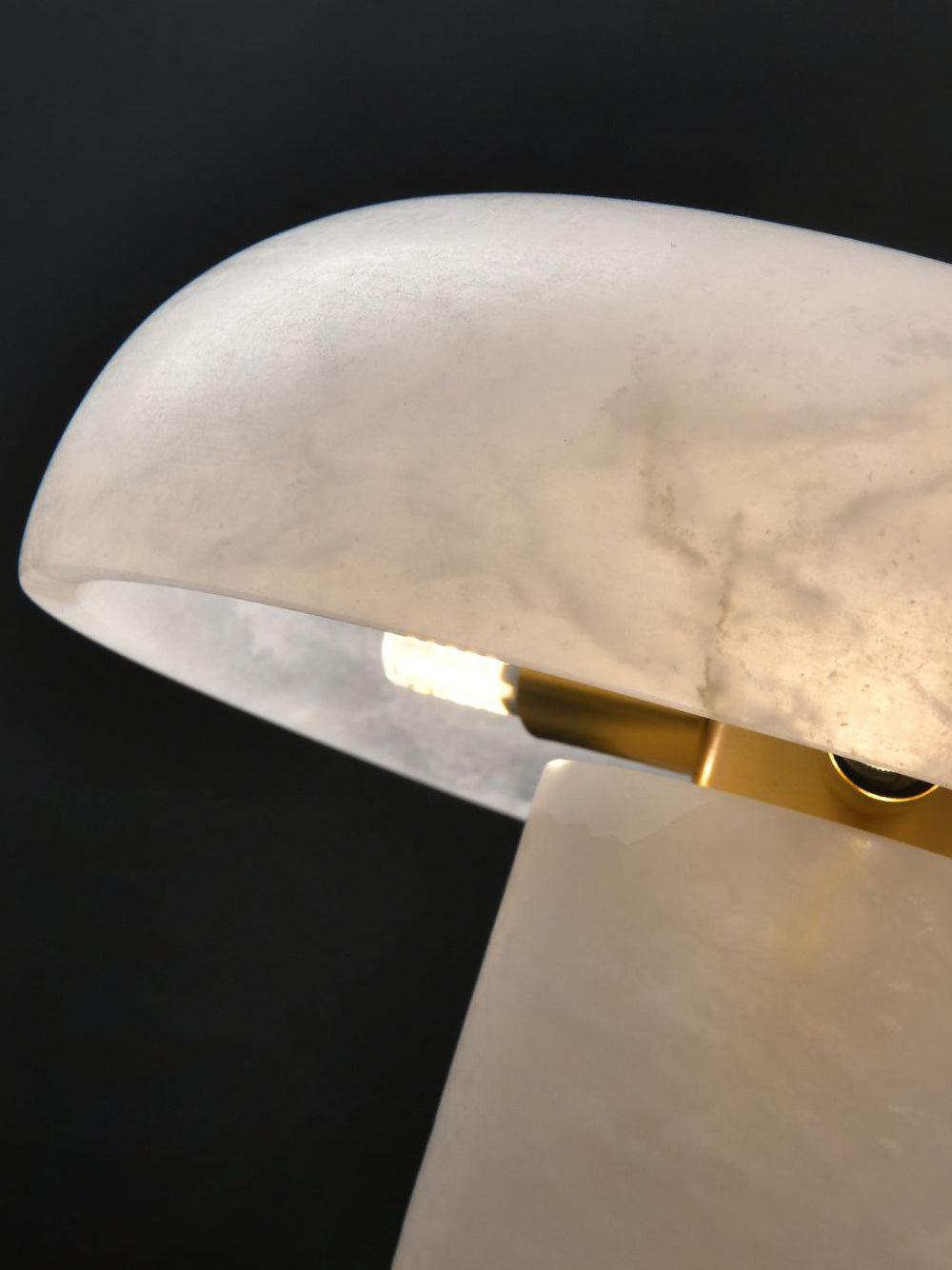 Marie Alabaster Table Lamp - Loonglight