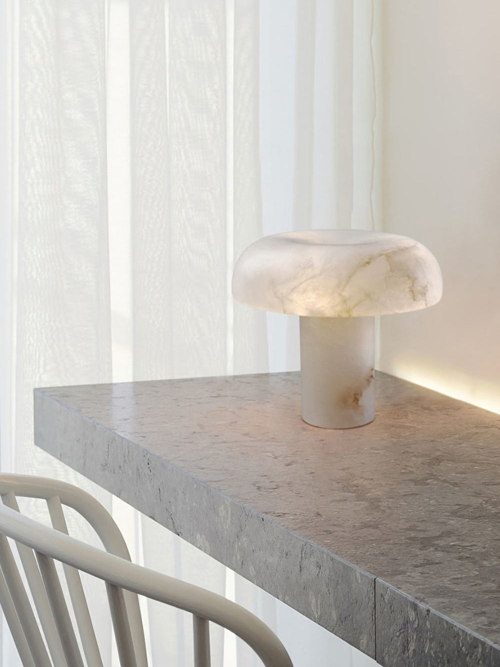 Marie Alabaster Table Lamp - Loonglight