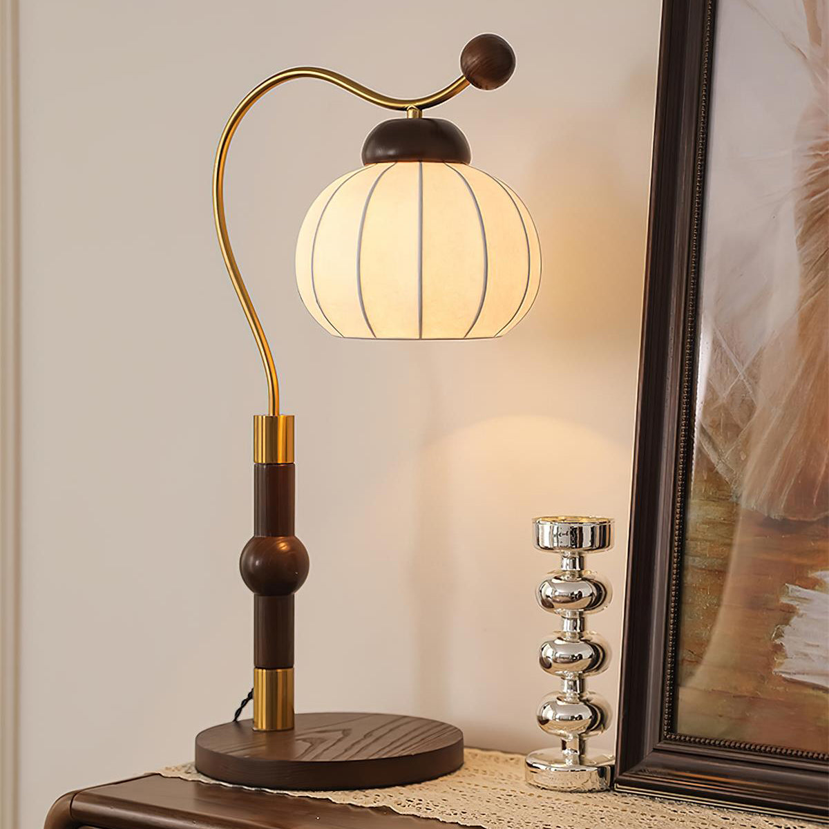 Marisa Table Lamp - Loonglight