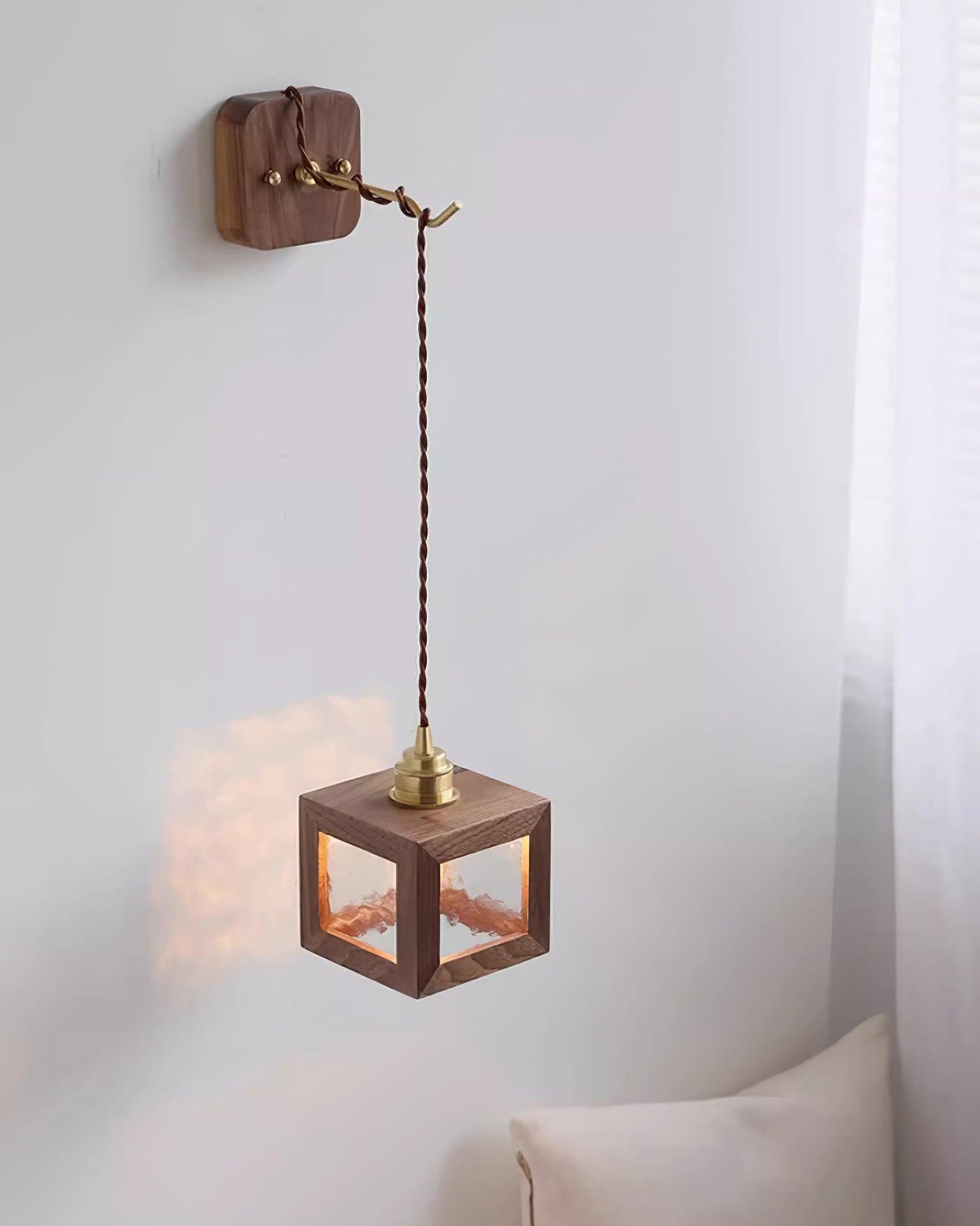 Matilda Wood Wall Lamp - Loonglight