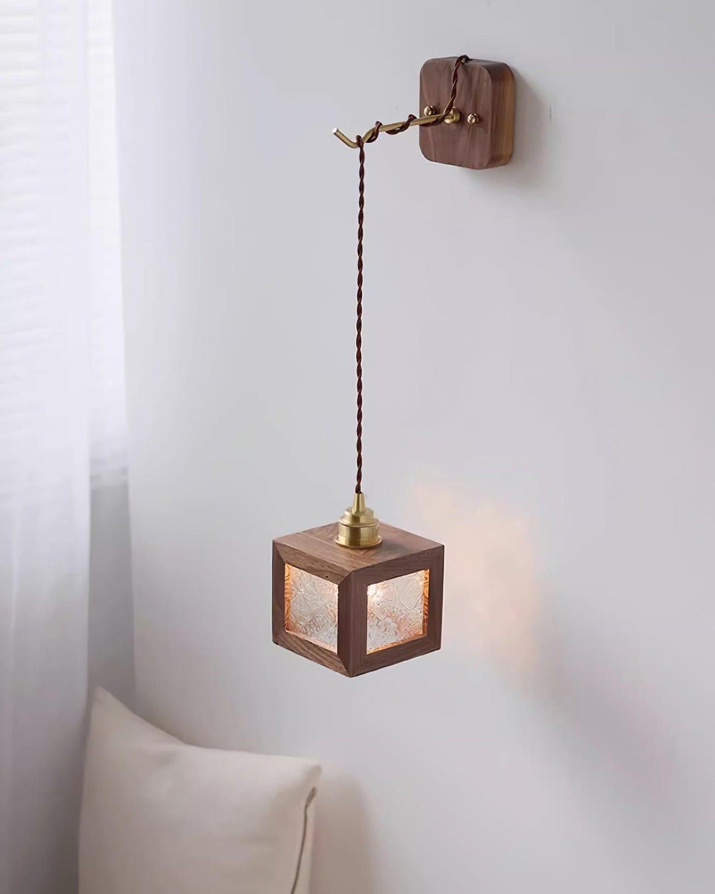 Matilda Wood Wall Lamp - Loonglight