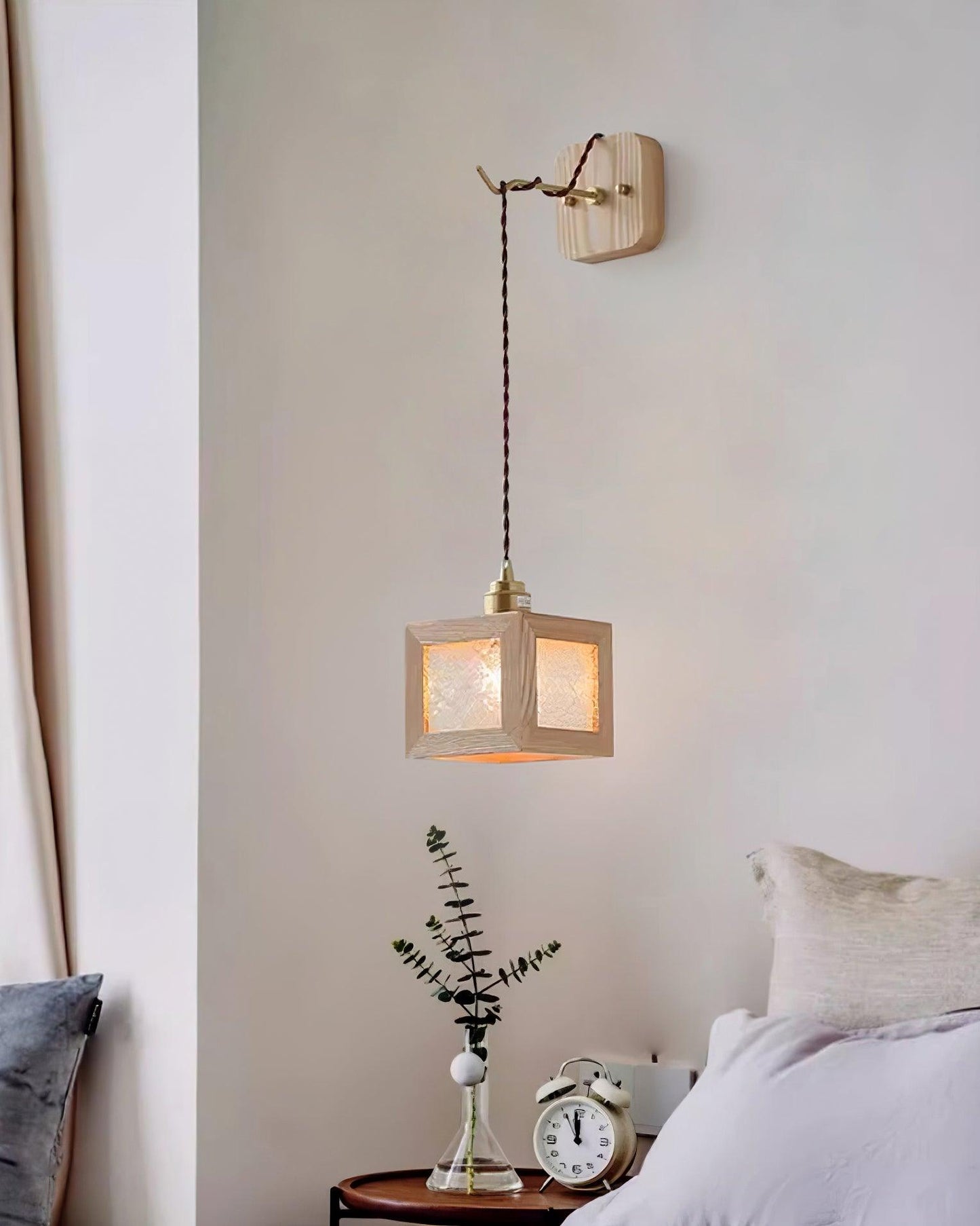 Matilda Wood Wall Lamp - Loonglight