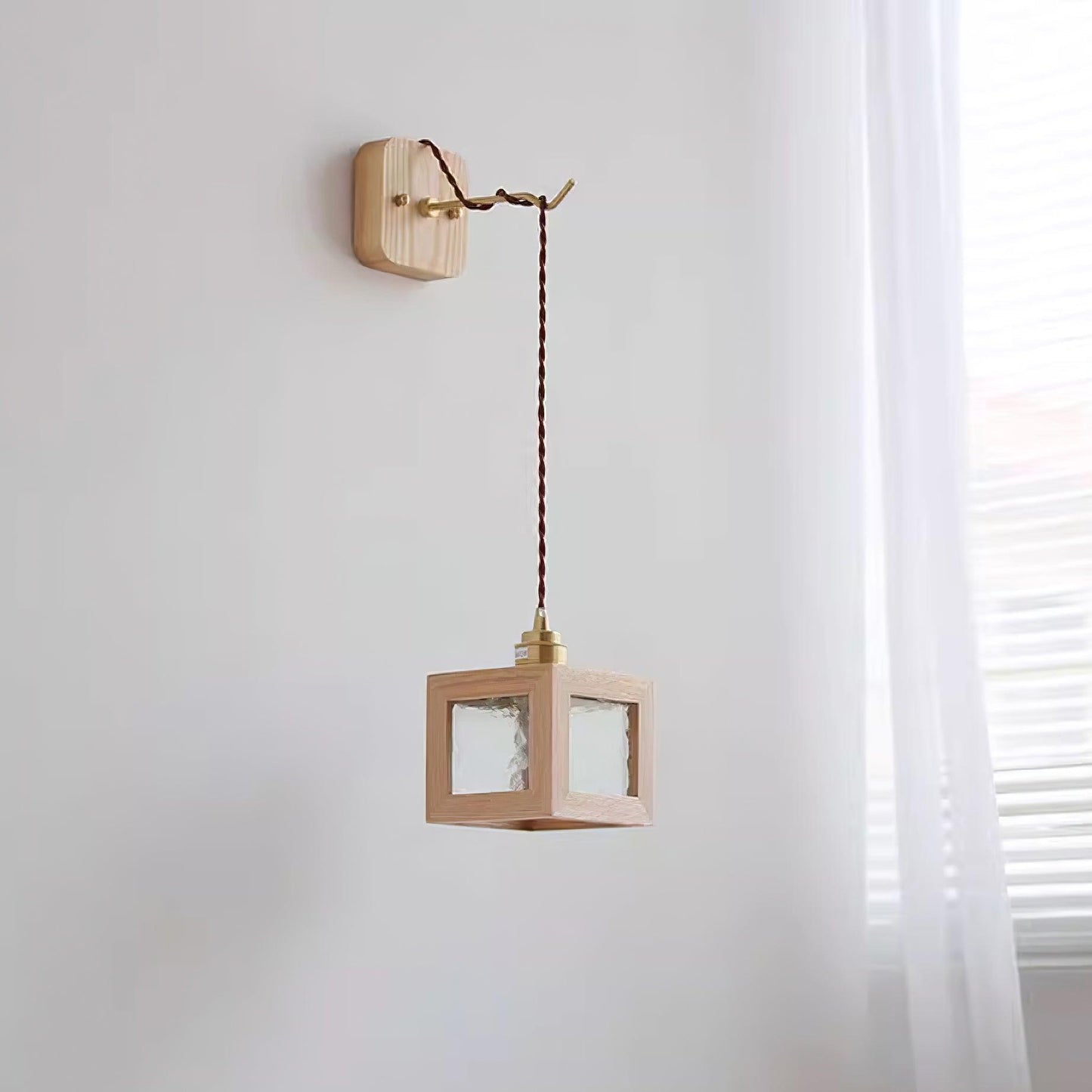Matilda Wood Wall Lamp - Loonglight