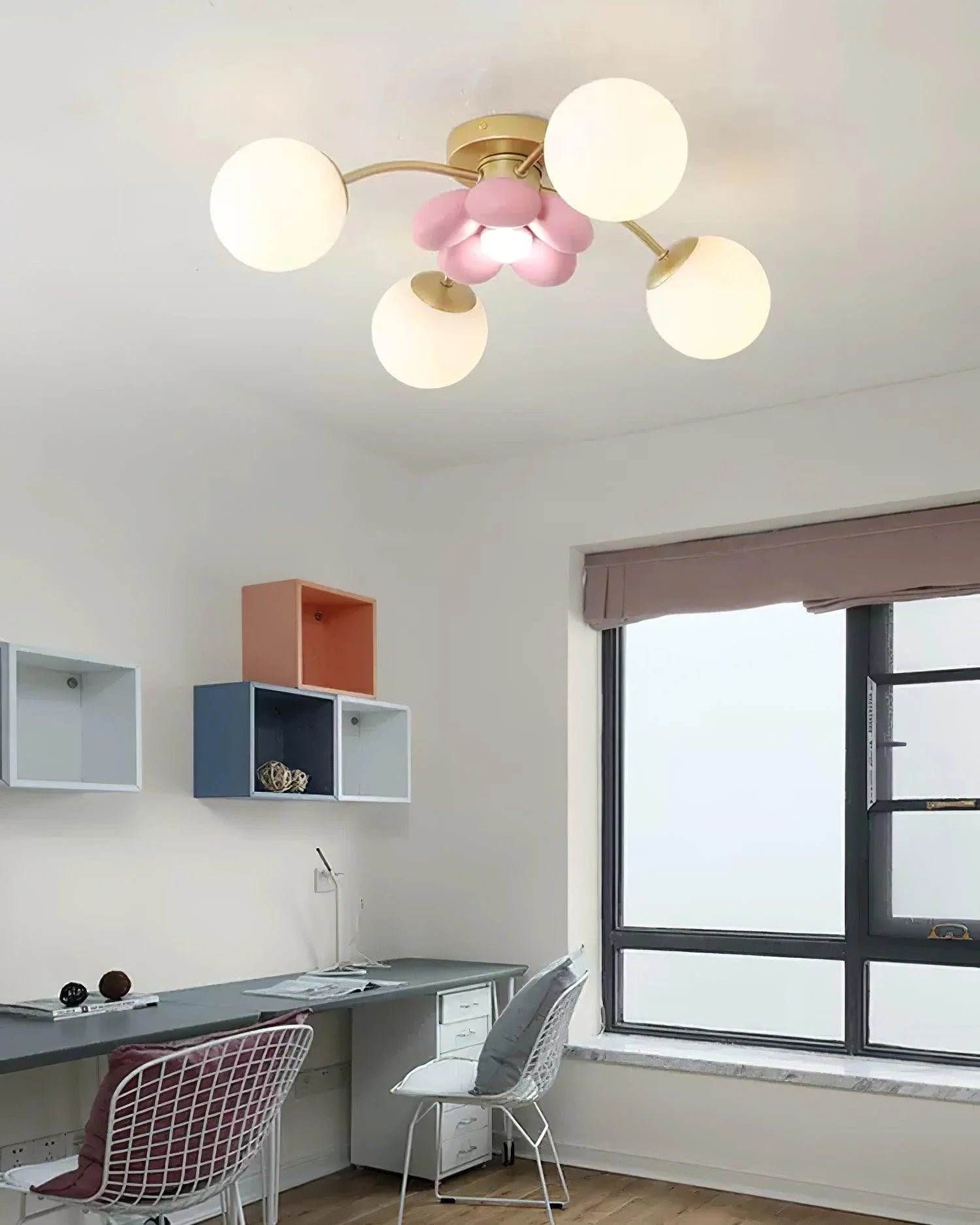 Mauricio Flowers Ceiling Light - Loonglight