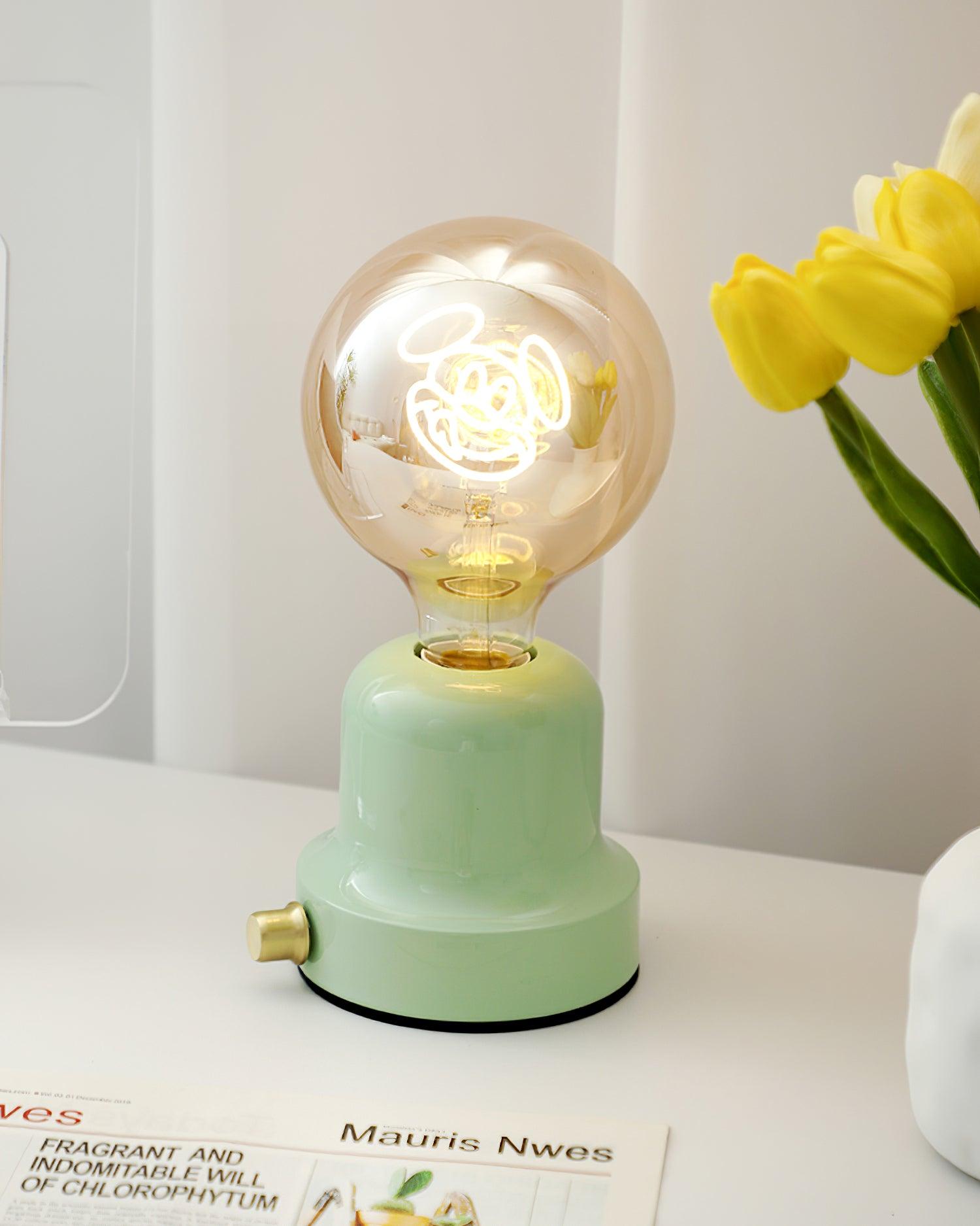 Mauris Table Lamp - Loonglight