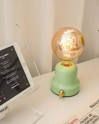 Mauris Table Lamp - Loonglight