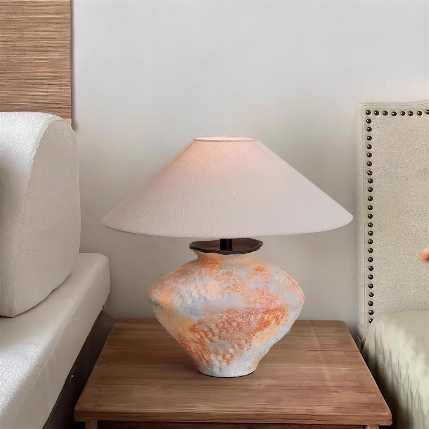 Mays Ceramics Table Lamp - Loonglight