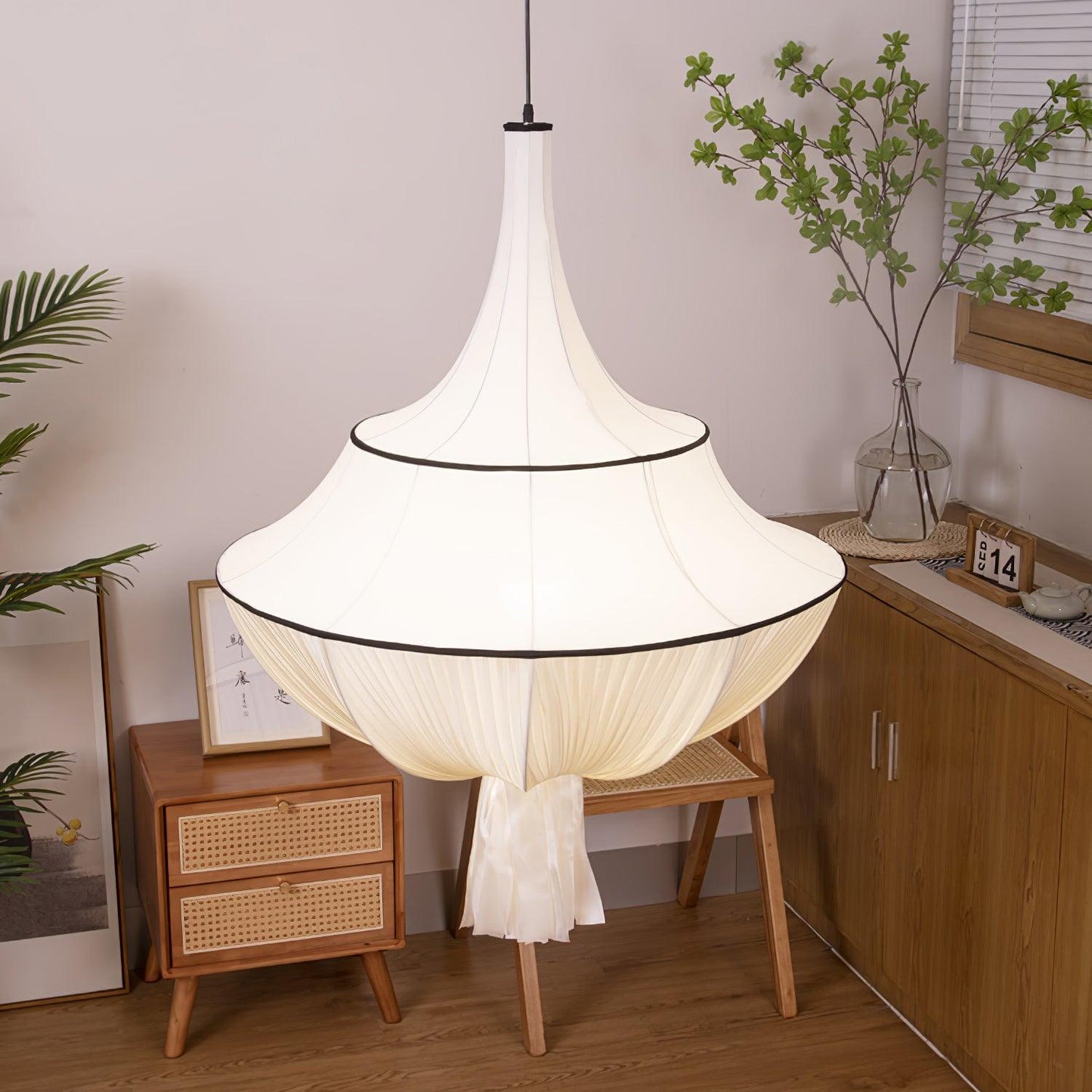 Meduse Lantern Pendant Light - Loonglight