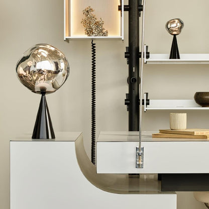 Lava Cone Fat Table Lamp - Loonglight