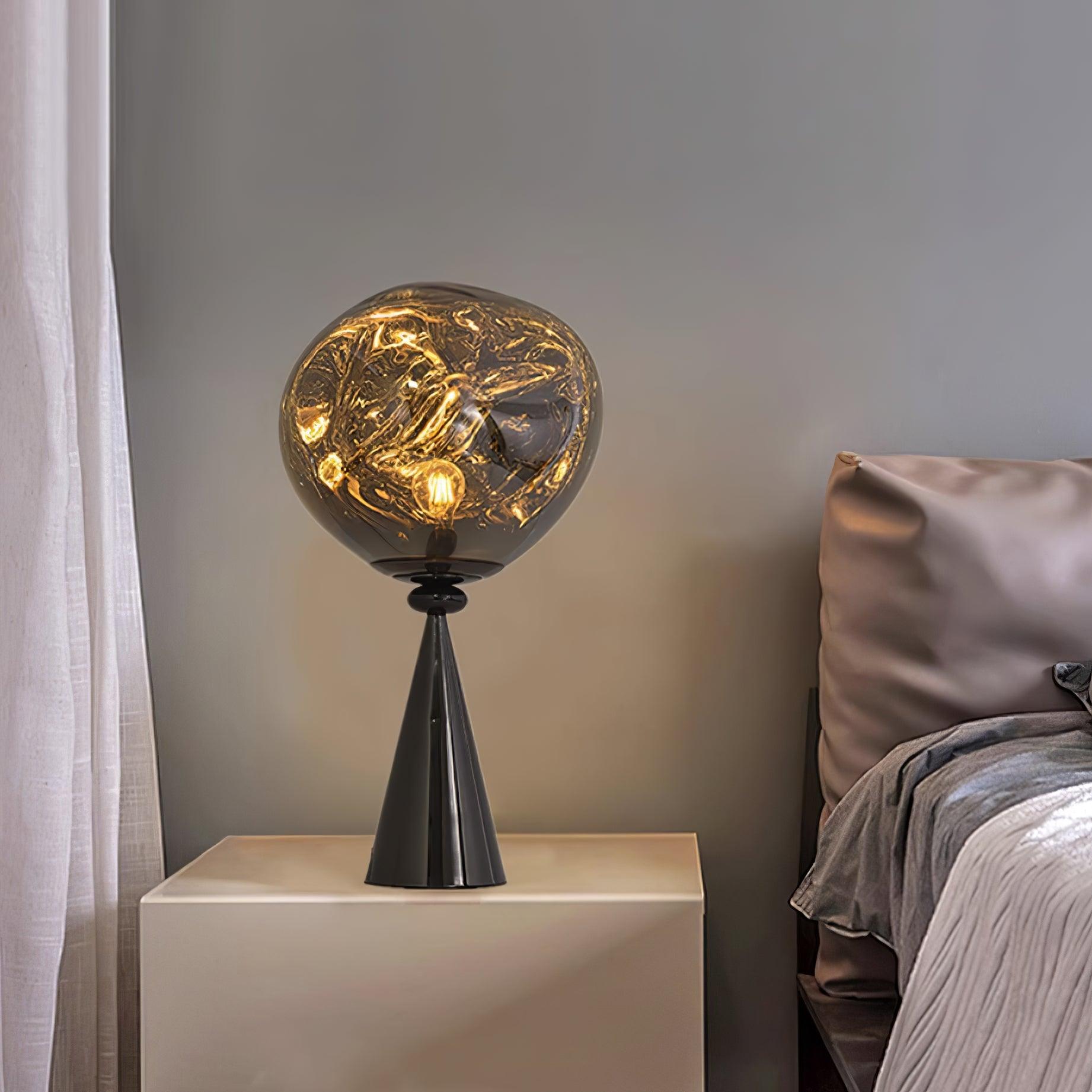 Lava Cone Fat Table Lamp - Loonglight