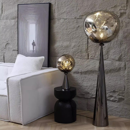 Lava Cone Fat Table Lamp - Loonglight