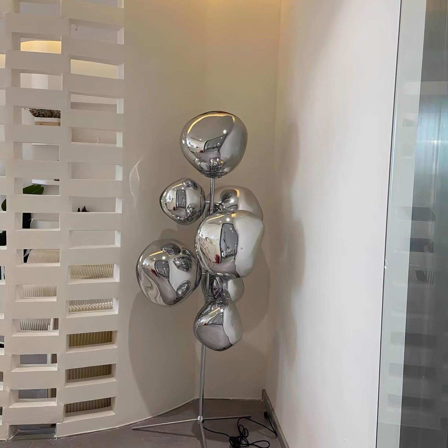 Lava Stand Floor Lamp - Loonglight