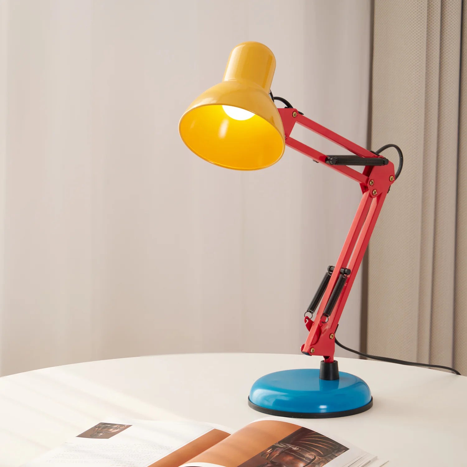 Memphis Table Lamp - Loonglight