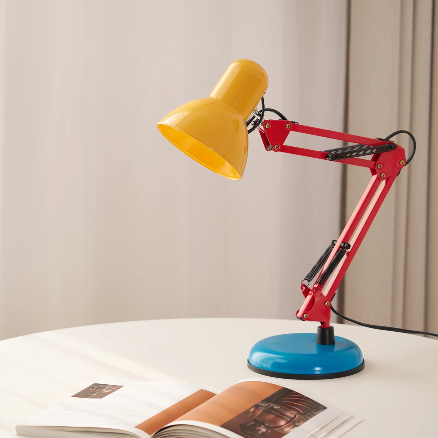 Memphis Table Lamp - Loonglight