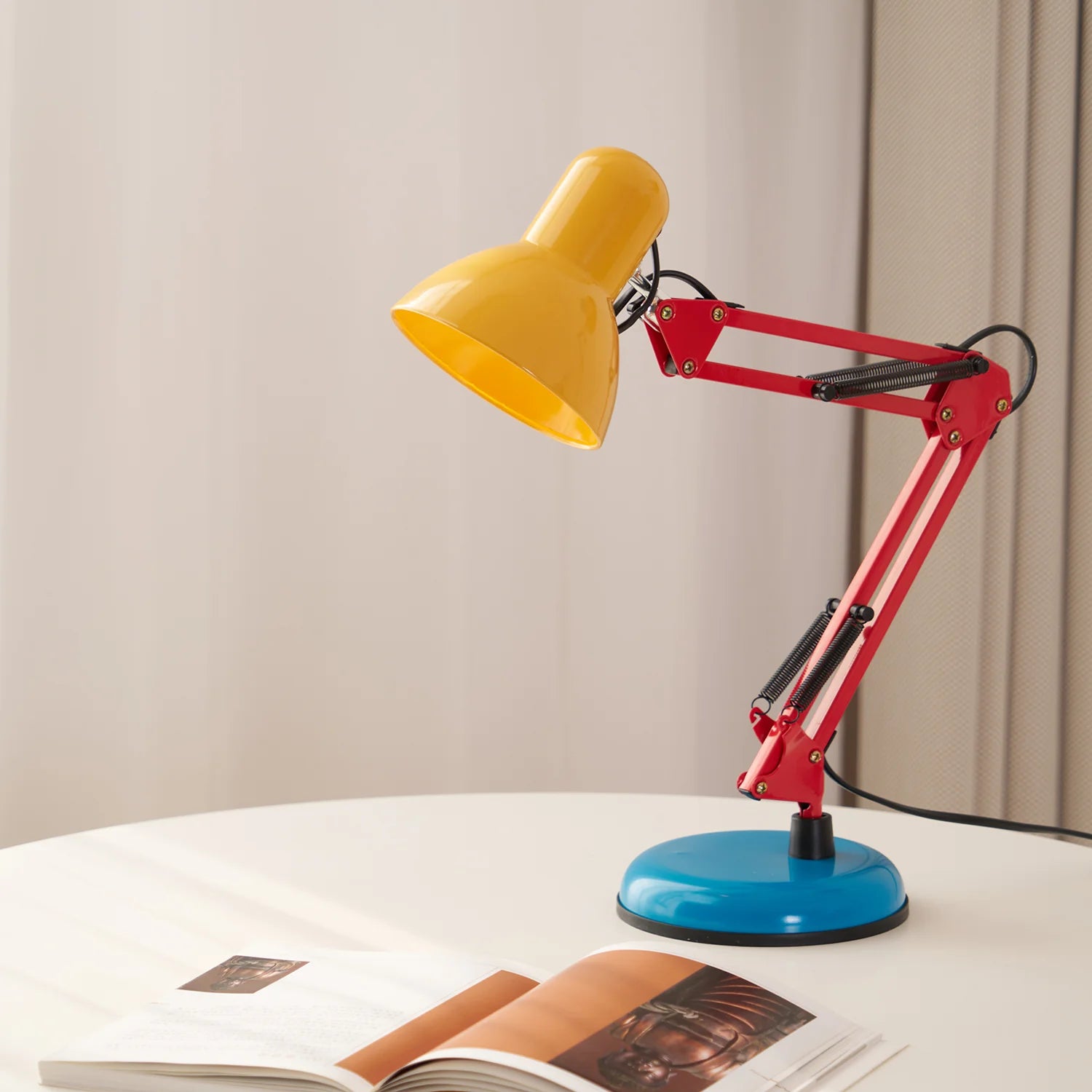 Memphis Table Lamp - Loonglight
