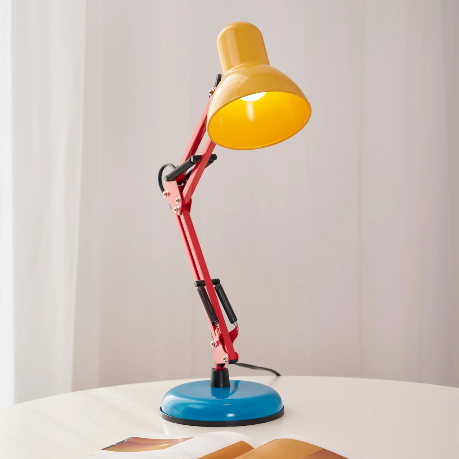 Memphis Table Lamp - Loonglight