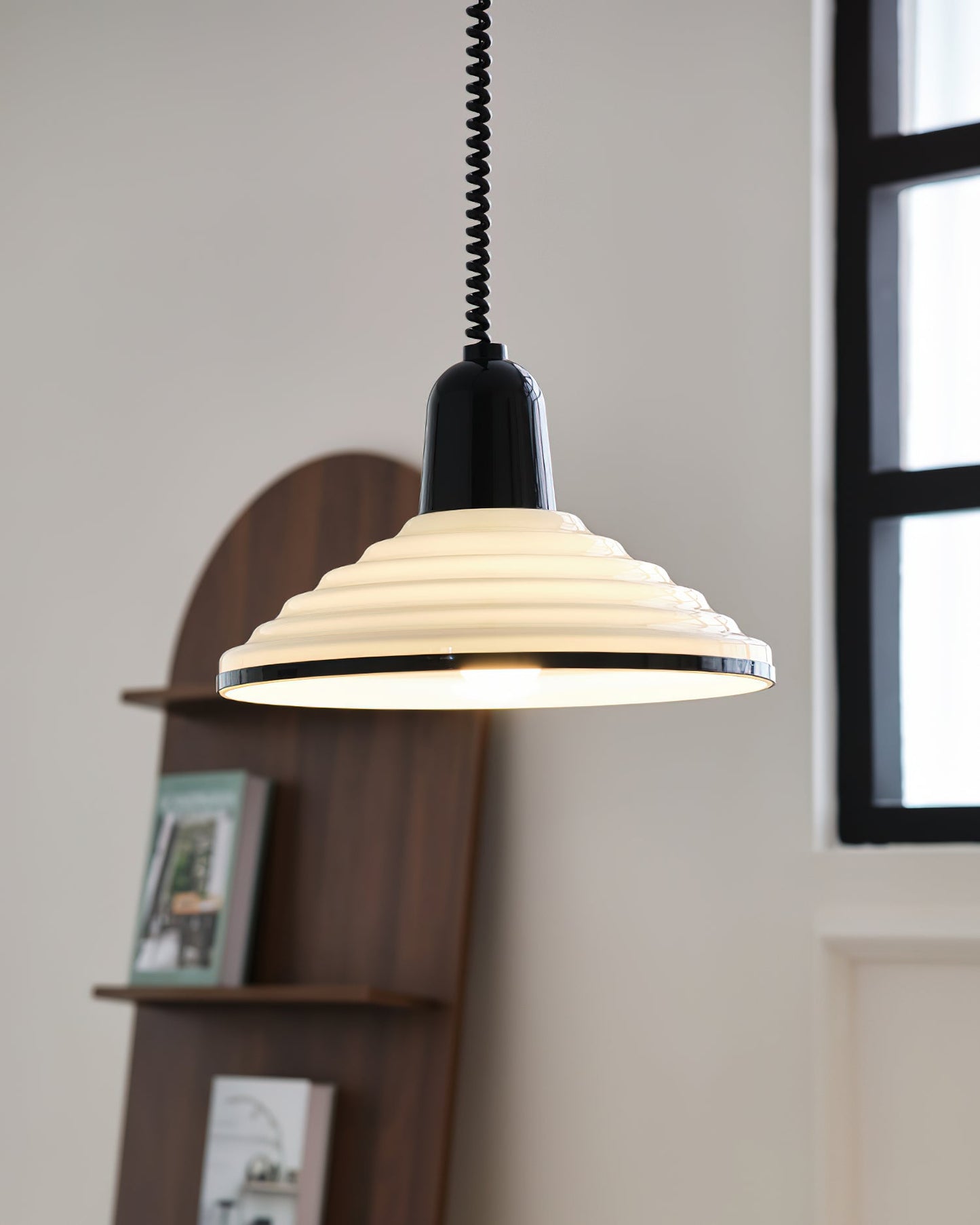 Metalowa Spring Pendant Light