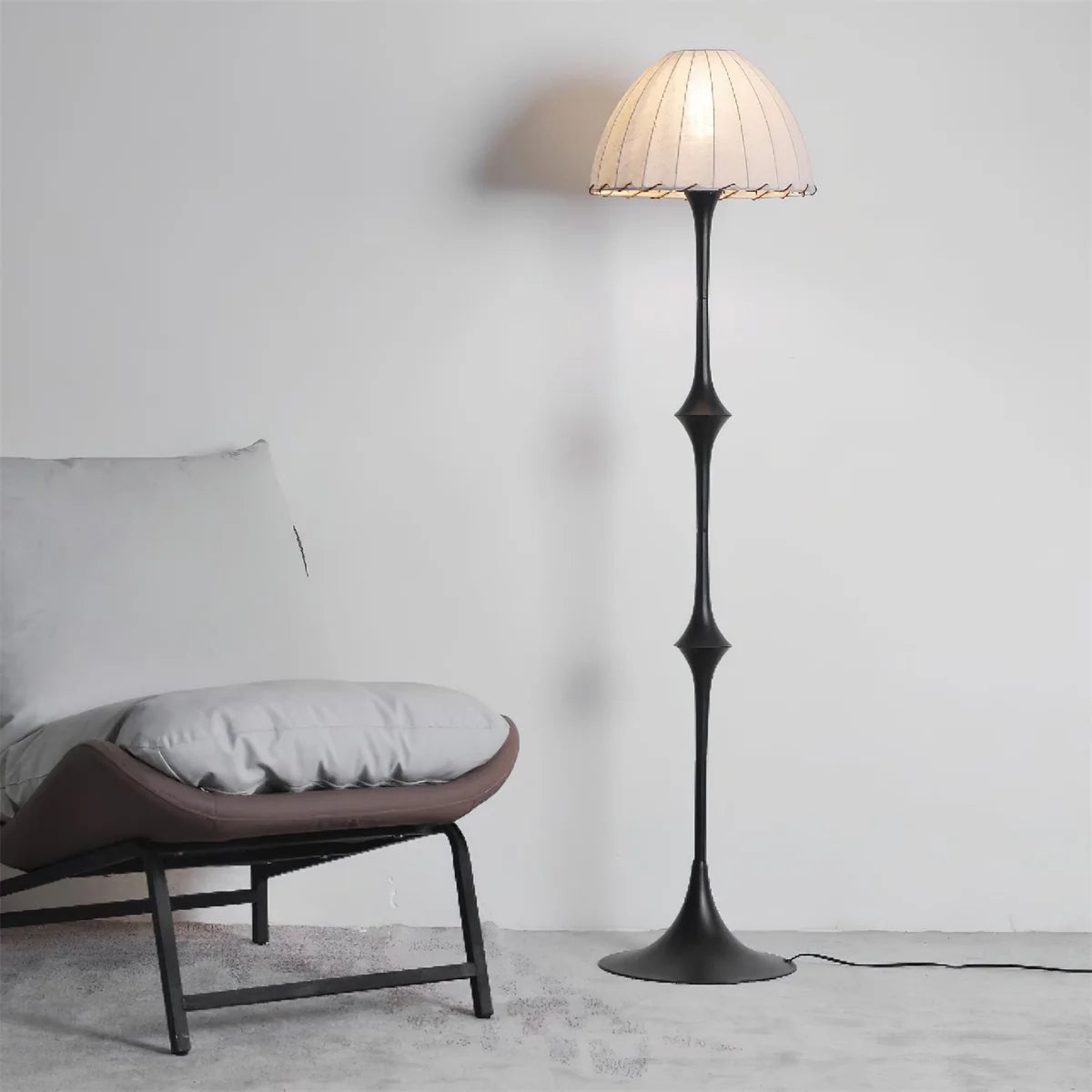 Miela Floor Lamp - Loonglight