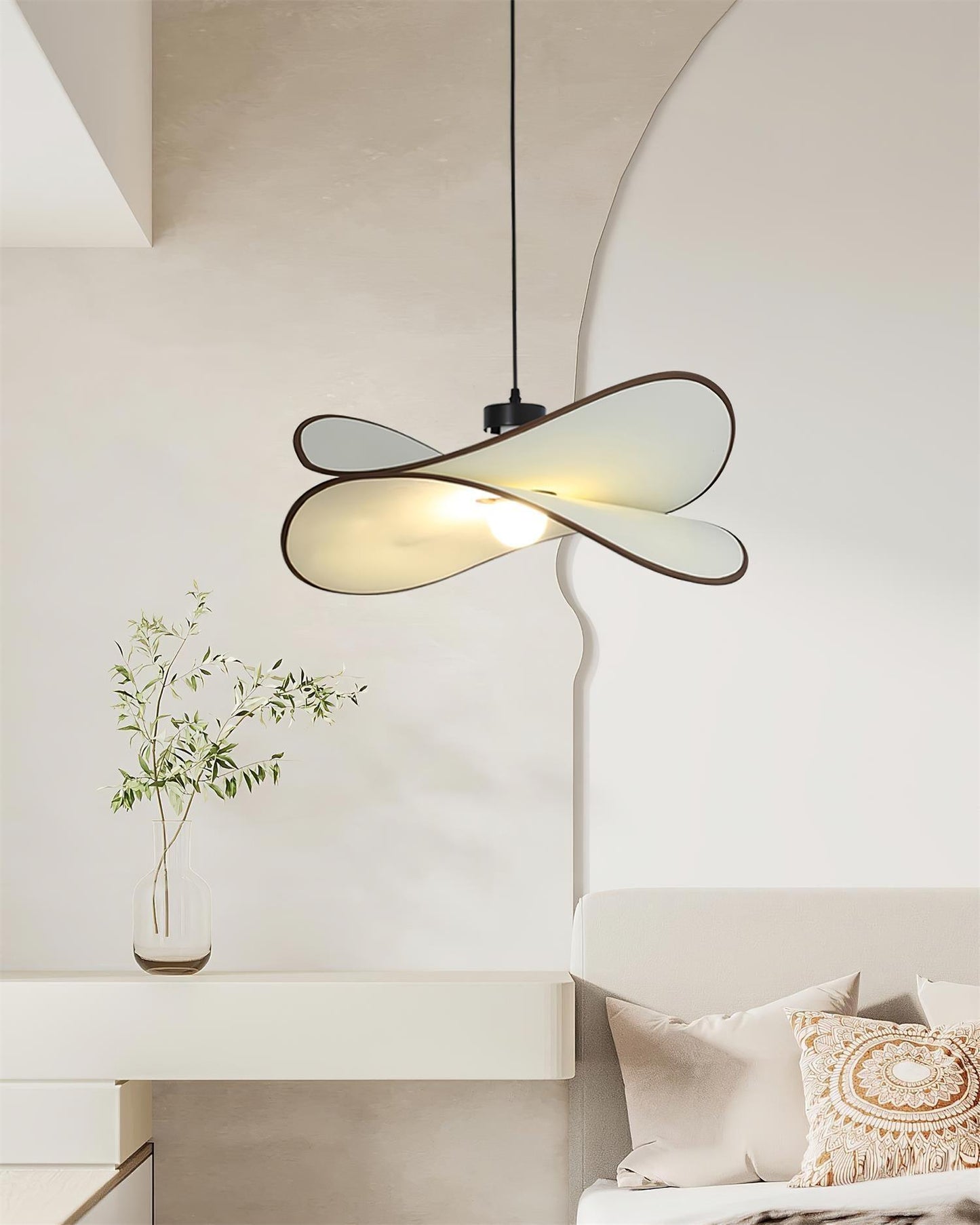 Miley Butterfly Pendant Light - Loonglight