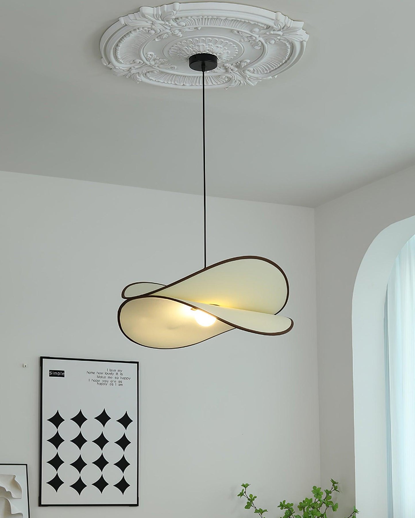 Miley Butterfly Pendant Light - Loonglight