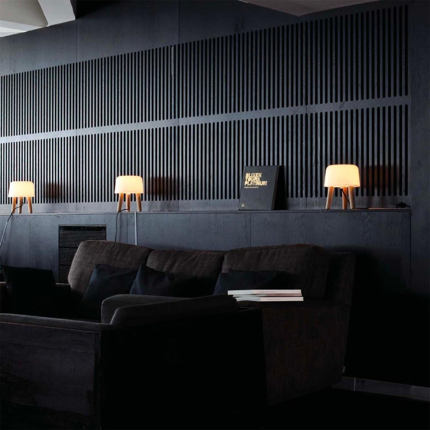 Milk Table Lamp - Loonglight