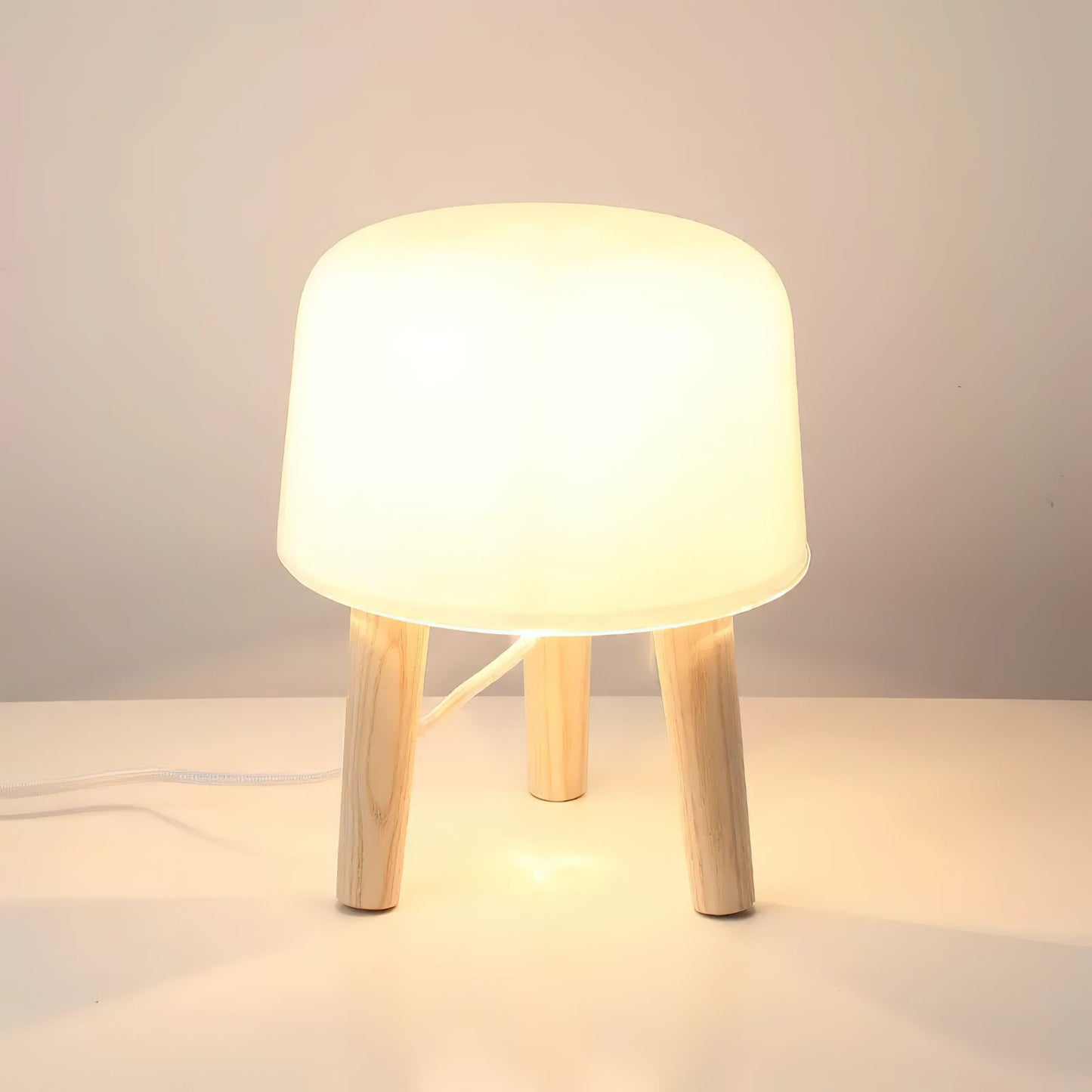 Milk Table Lamp - Loonglight