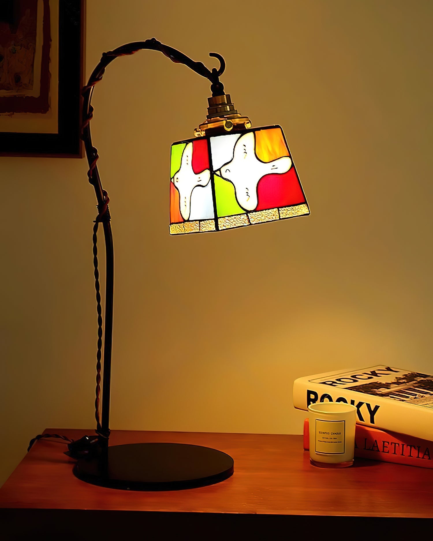 Miroa Tiffany Table Lamp - Loonglight