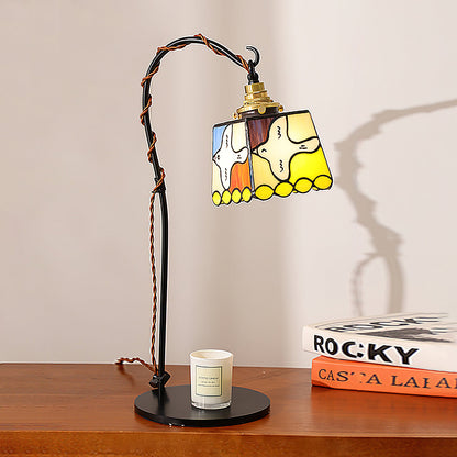 Miroa Tiffany Table Lamp - Loonglight