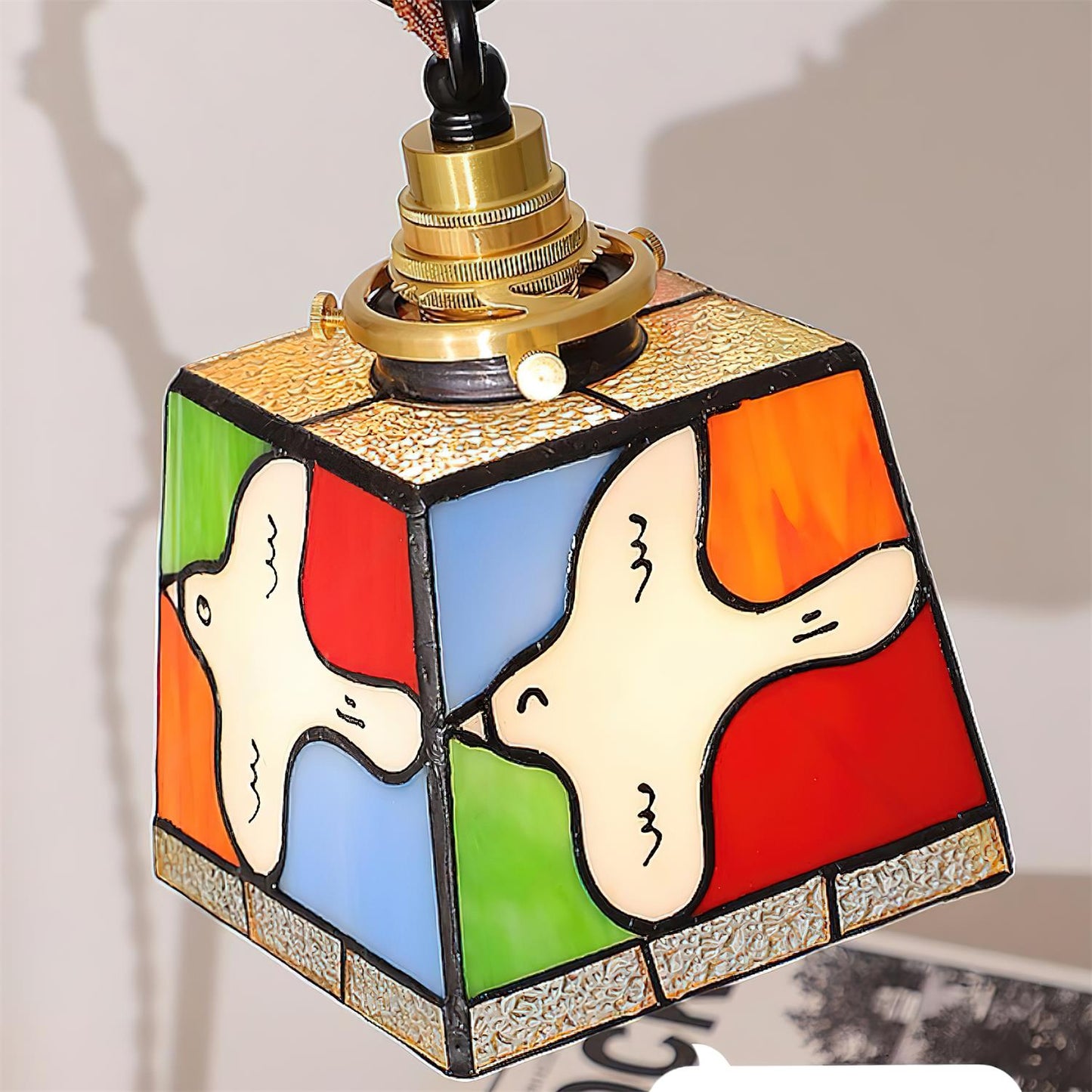 Miroa Tiffany Table Lamp - Loonglight