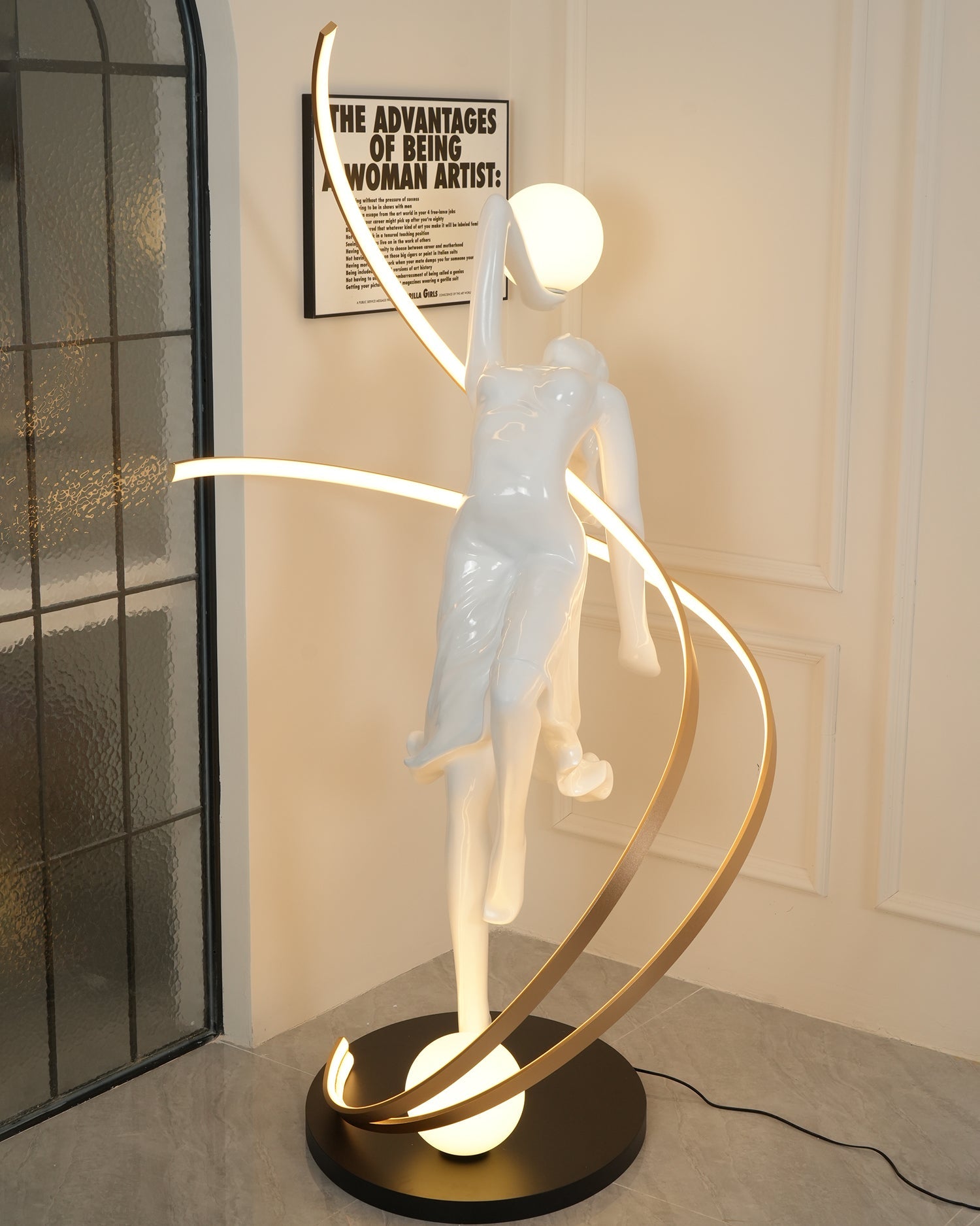 Misha Goddess Statue Floor Lamp - Loonglight