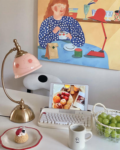 Mishya Floral Table Lamp - Loonglight