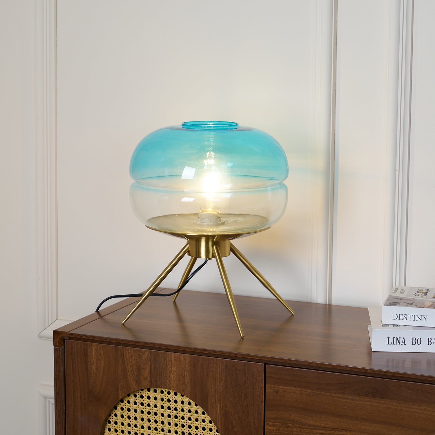 Moda Table Lamp - Loonglight