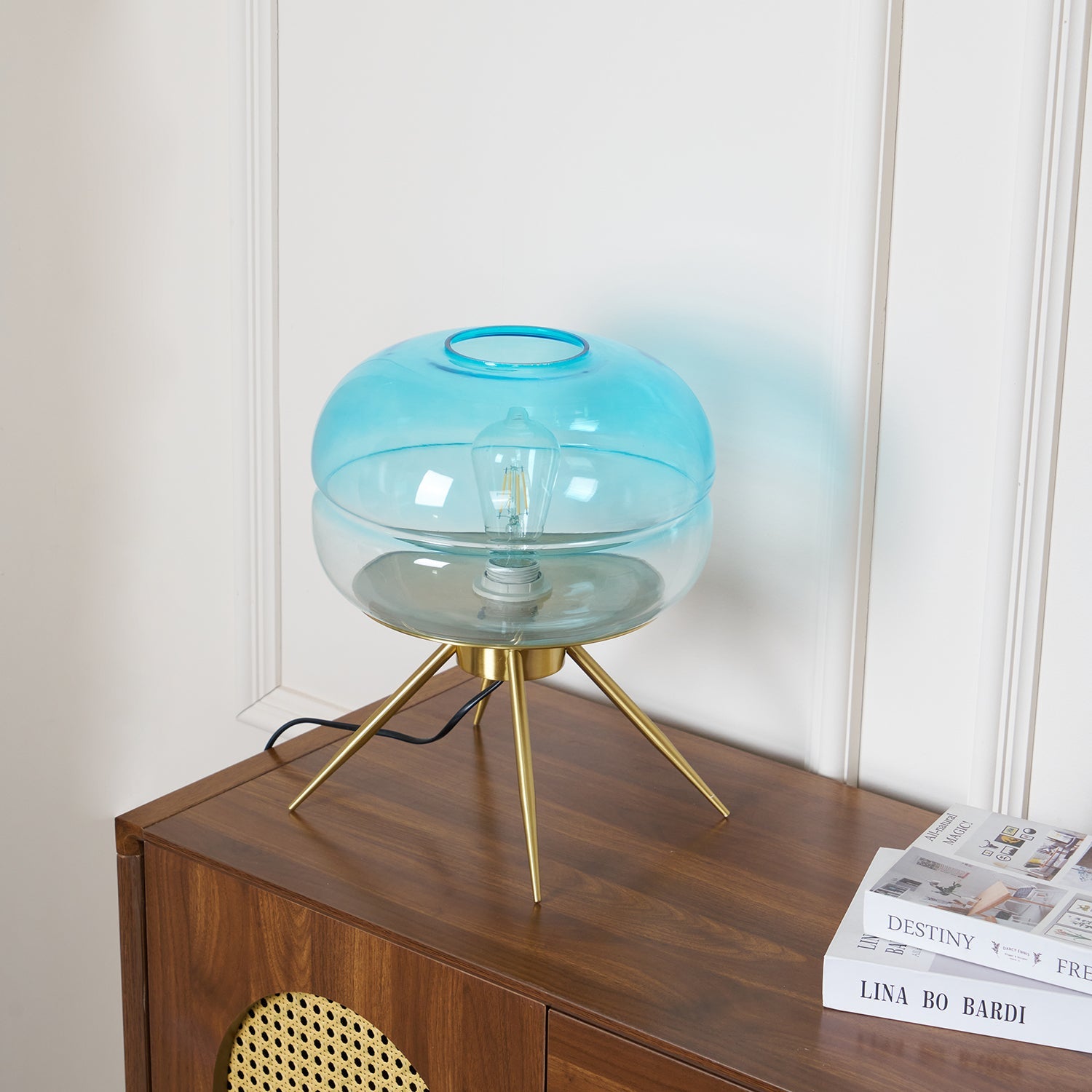 Moda Table Lamp - Loonglight