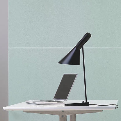 Modern AJ Table Lamp - Loonglight