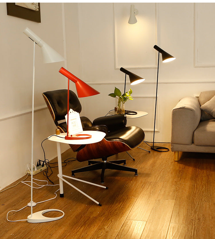 Modern AJ Table Lamp - Loonglight