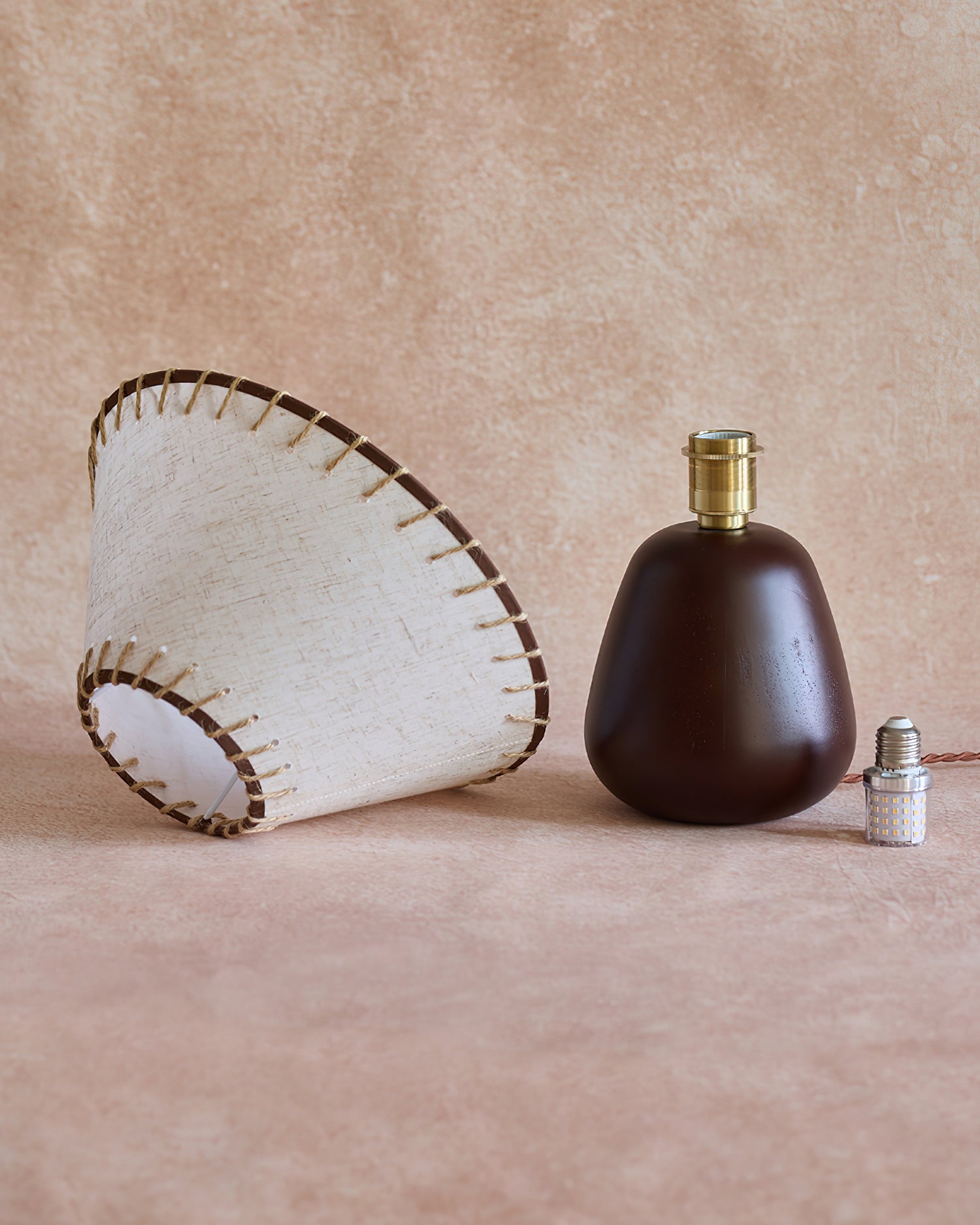 Molino Table Lamp - Loonglight