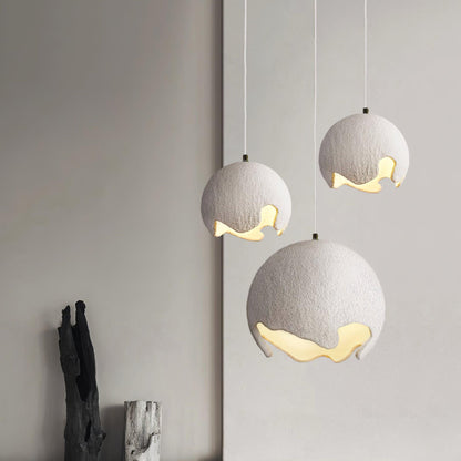 Broken Moon Pendant Light - Loonglight