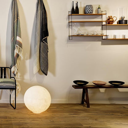 Moon Table Lamp - Loonglight