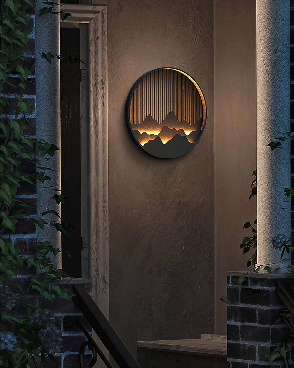 Mountain Outdoor Wall Lamp - Loonglight