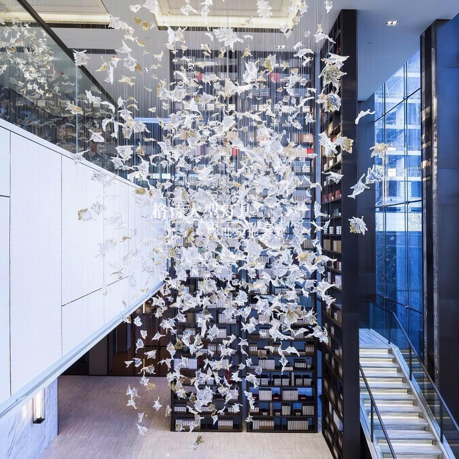 Maple-leaf Shaped Glass Leaf Chandelier - Loonglight